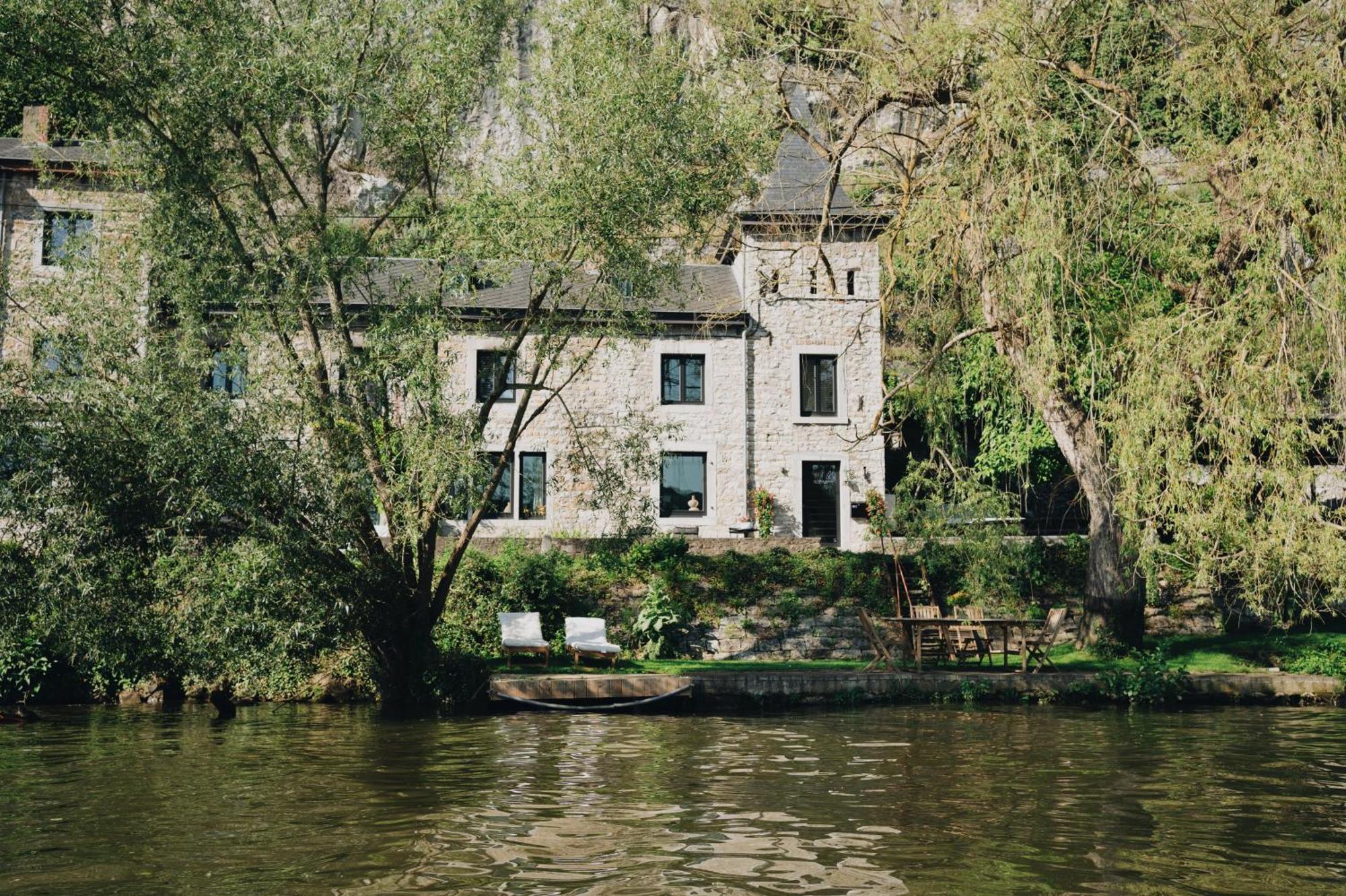 Pieds Dans L'Eau Private Wellness Bordure De Meuse Villa Lustin Kültér fotó